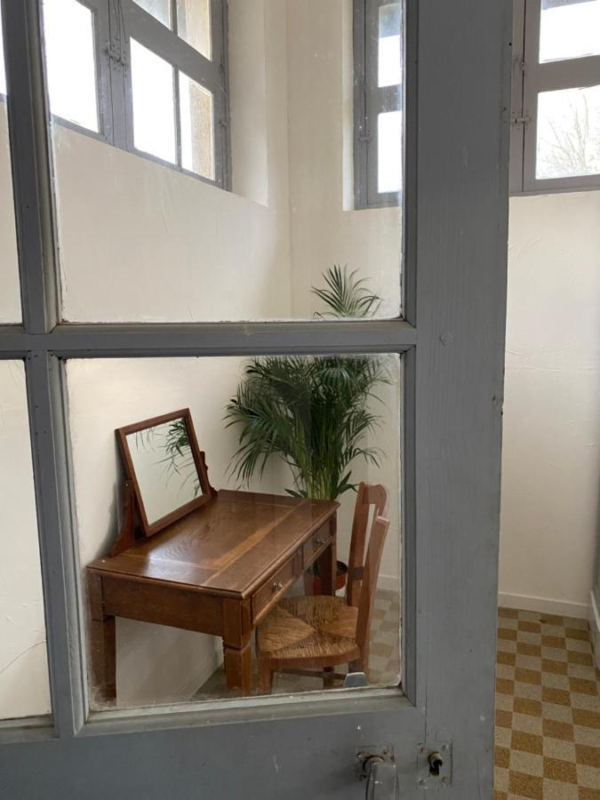 Bed and Breakfast Demeure De Kergoguen Plougonver Esterno foto