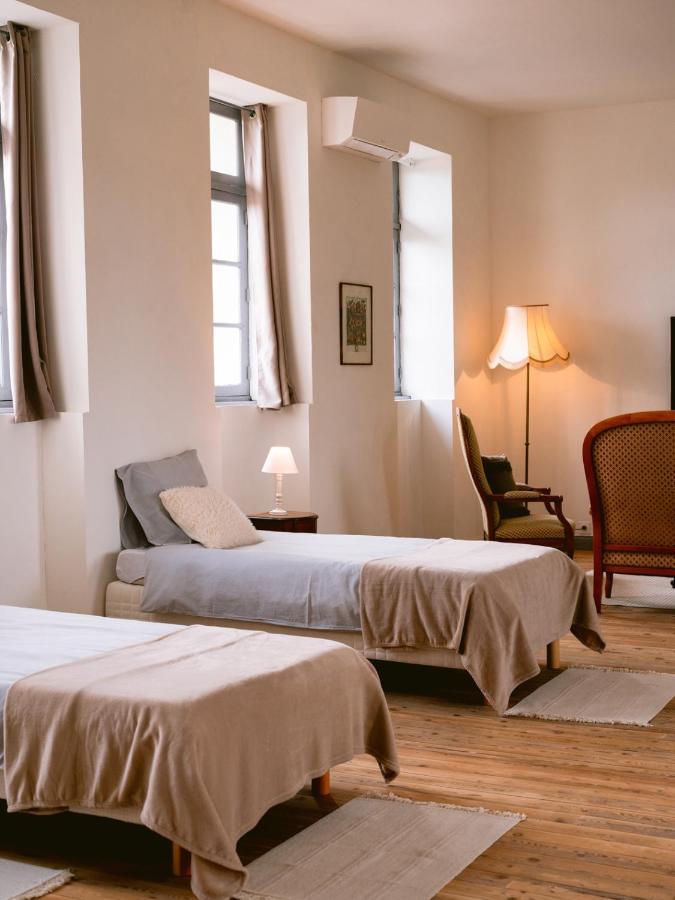 Bed and Breakfast Demeure De Kergoguen Plougonver Esterno foto